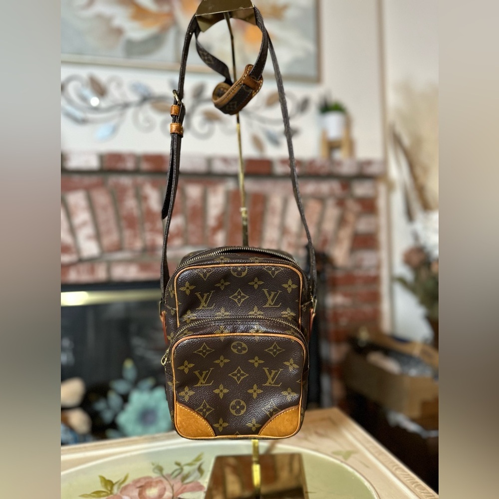 Louis Vuitton Monogram Amazone Crossbody‎ Bag